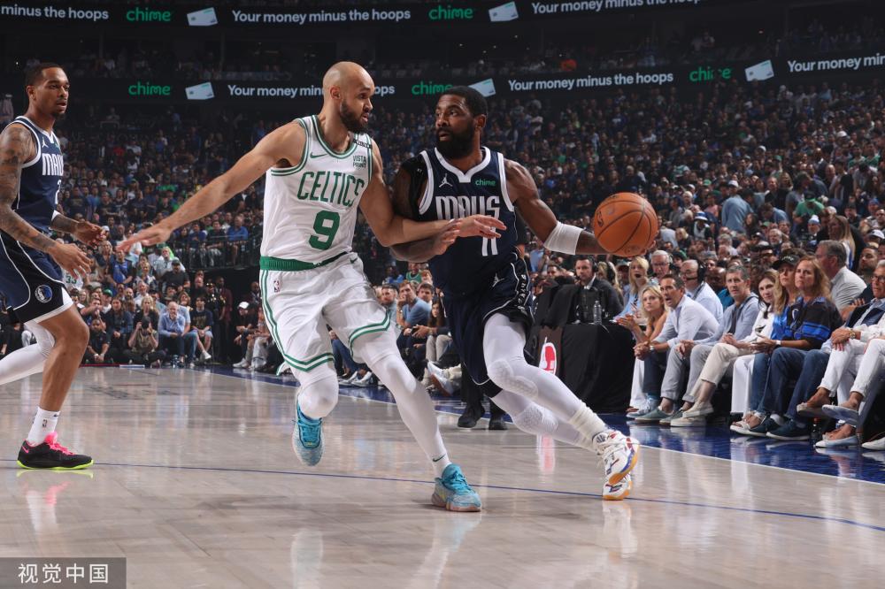 在对阵阿森 在对阵阿森